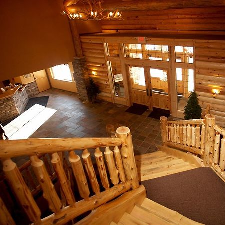 Whitefish Lodge And Suites Cross Lake Eksteriør bilde