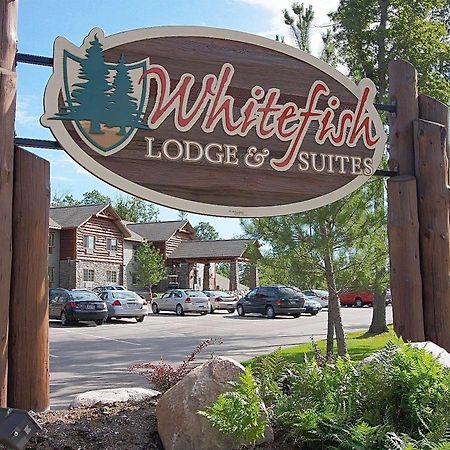 Whitefish Lodge And Suites Cross Lake Eksteriør bilde