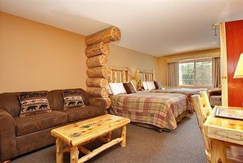 Whitefish Lodge And Suites Cross Lake Eksteriør bilde